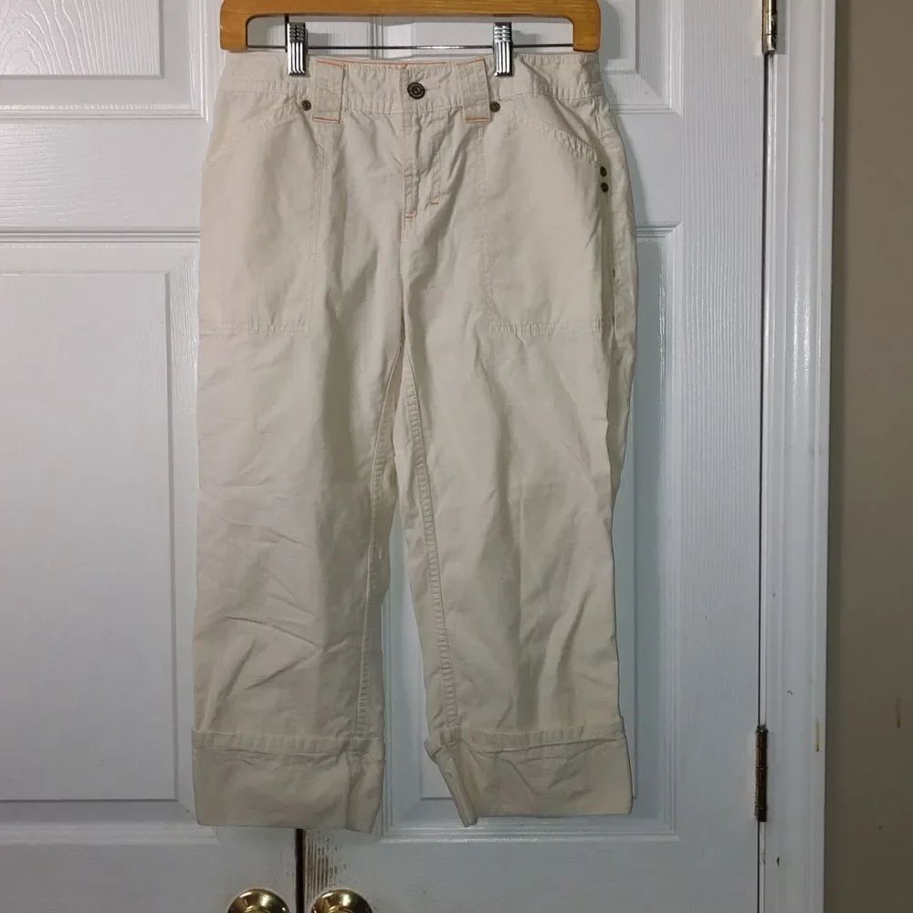 Liz Claiborne Audra cream color cropped pants Sz 4